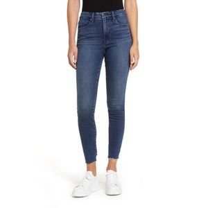 Good American Good Legs Chewed Hem High Rise Skinny Jeans